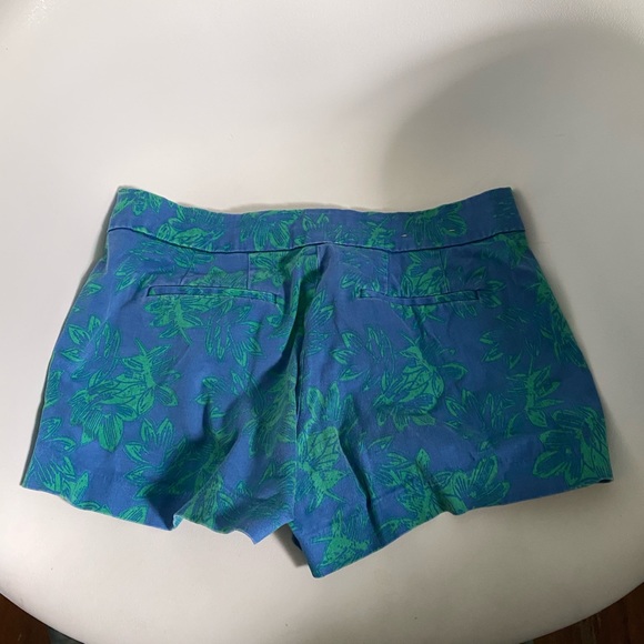 J.Crew Tropical Print Size 6 Shorts 🌴 - Picture 2 of 3